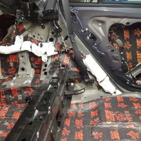 Шумоизоляция автомобиля BMW X5 G05