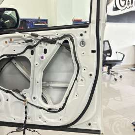 Шумоизоляция салона Honda Stepwgn