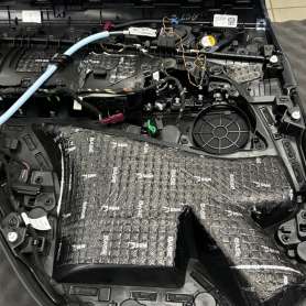 Шумоизоляция дверей и арок BMW X5 F15