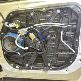 Шумоизоляция дверей Hyundai Santa Fe