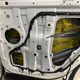 Акустическая шумоизоляция дверей в GAC GS8
