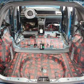 Шумоизоляция салона автомобиля Geely Monjaro