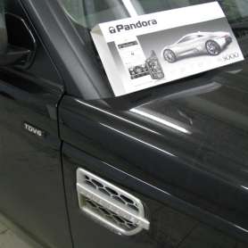 Land Rover Discovery 4