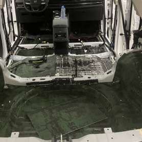 Шумоизоляция салона автомобиля Toyota 4 runner