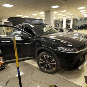 Шумоизоляция дверей в Geely