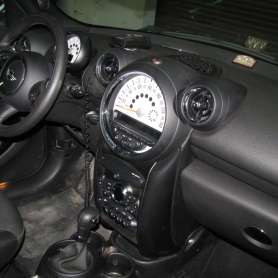 Установка автозвука