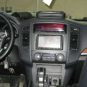 Mitsubishi Pajero 4